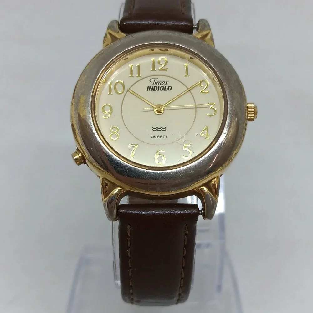 Timex B8 Women's 32mm Gold Tone Leather Band Indiglo Watch NEW BATTERY
